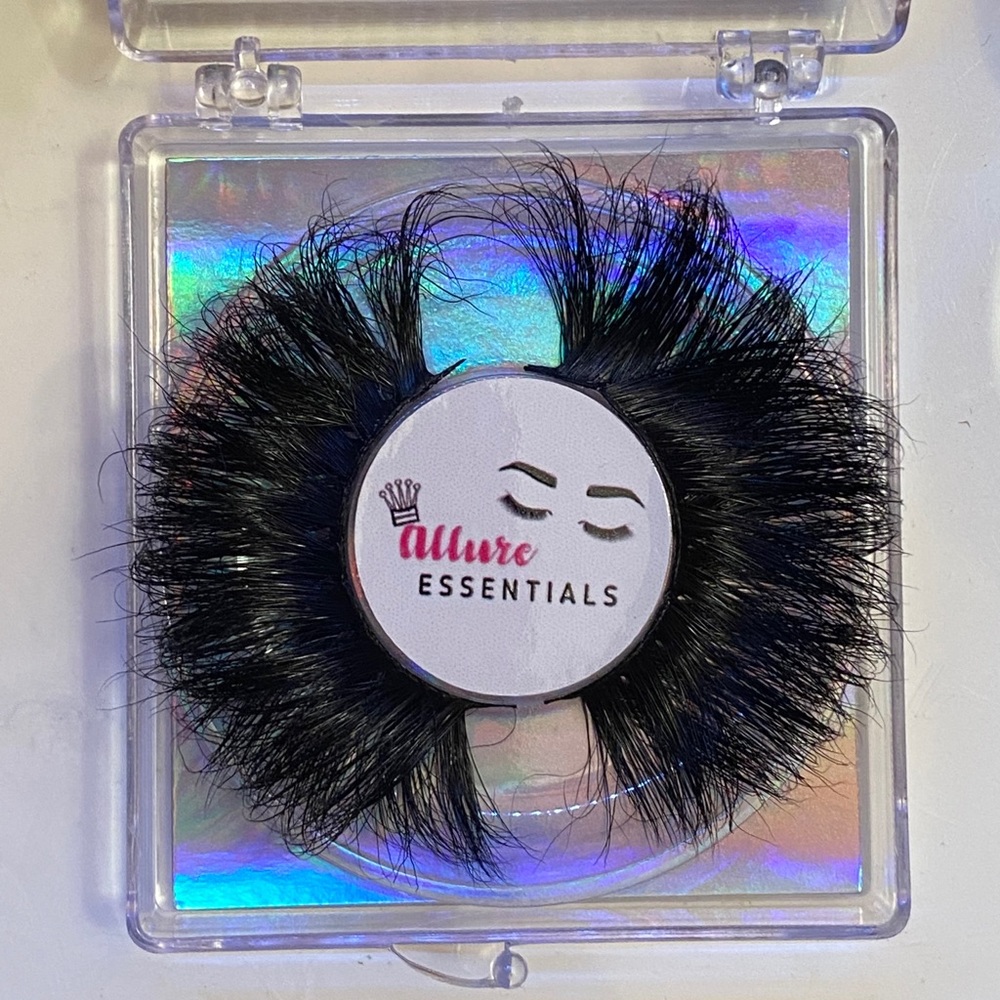 Allureeessentials - Picture 7 of 16